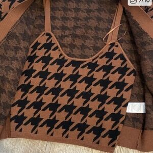 Altar'd State Houndstooth Knit Cropped Tank